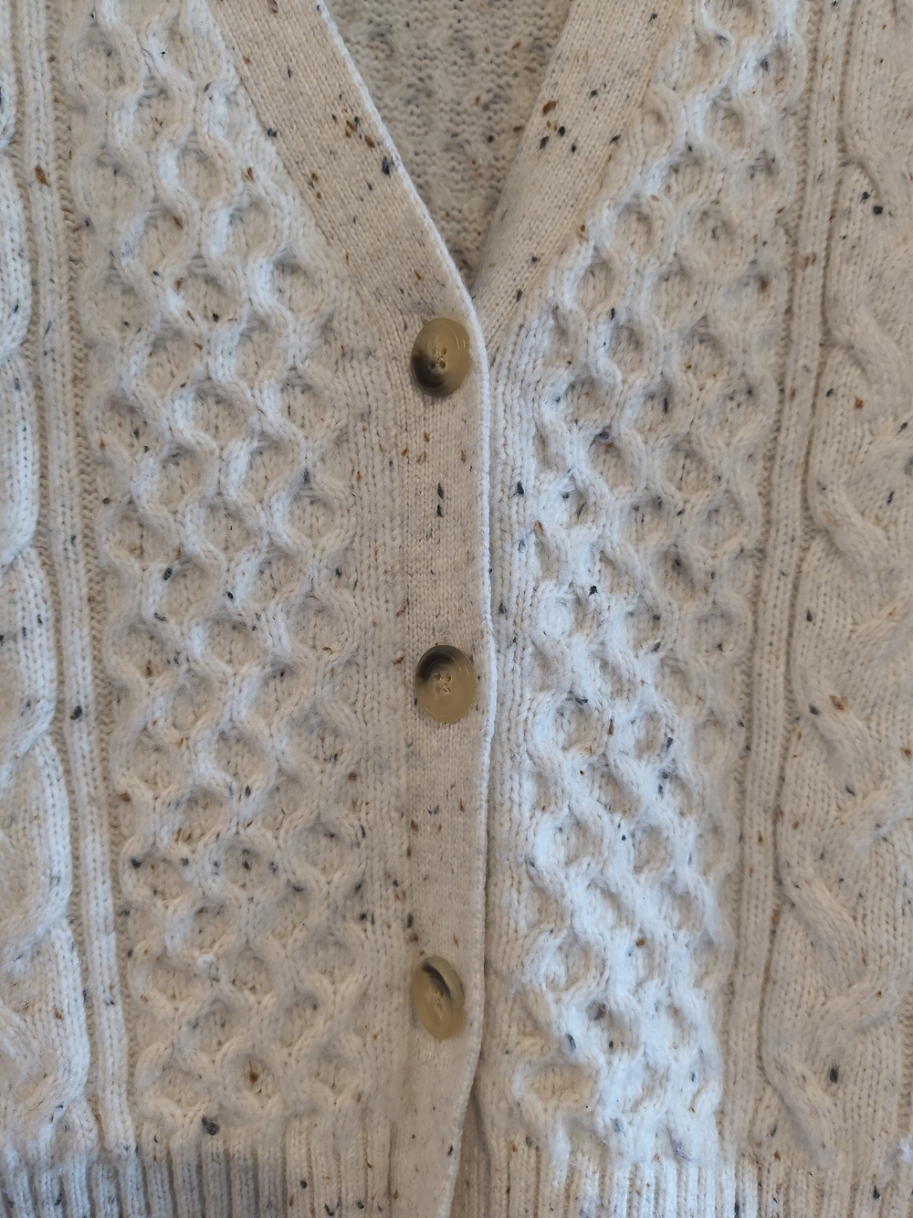 A.n.a New Approach Cableknit  Cream White Knitted Button Down V-Neck Blouse - Picture 2 of 6